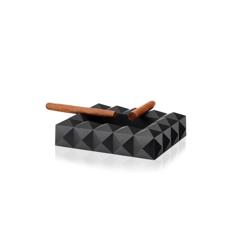 Coupe Cigare Colibri: accessoires pour fumeur de cigares.